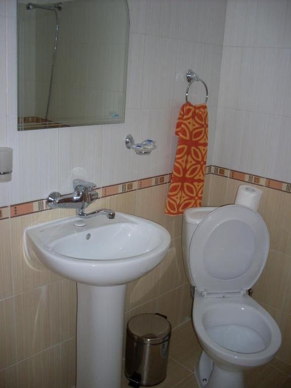 Цуцова Къща Hotel Калофер Стая снимка